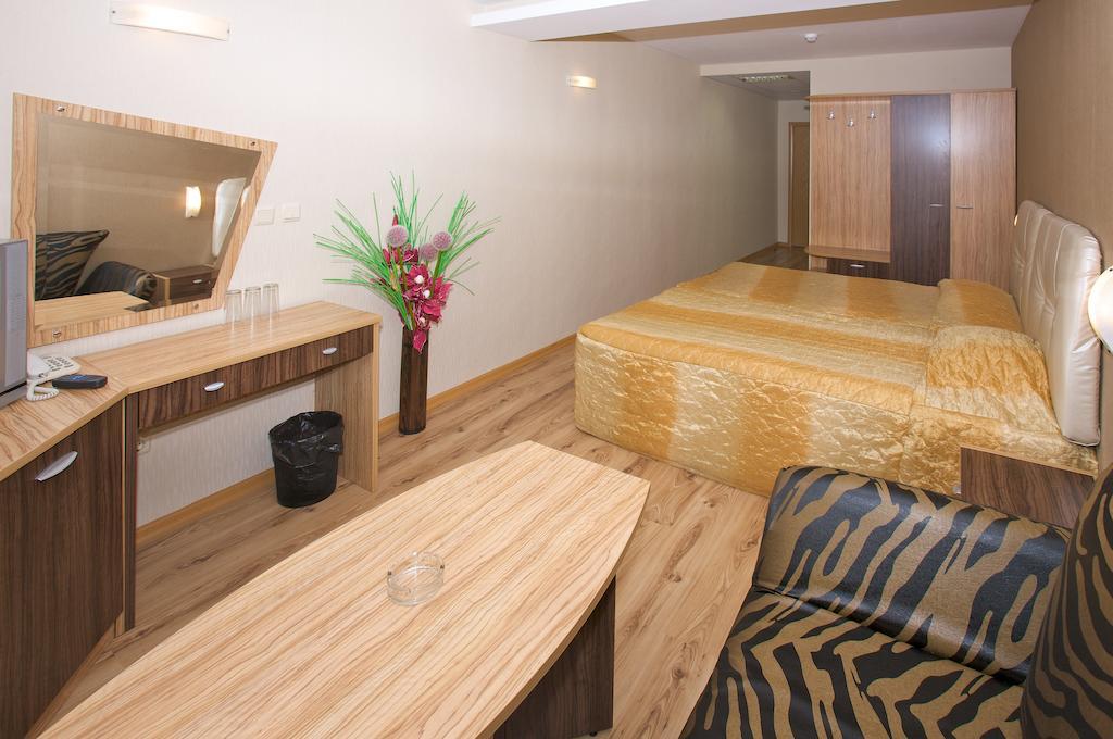 Hotel Kotva Slantchev Briag Extérieur photo